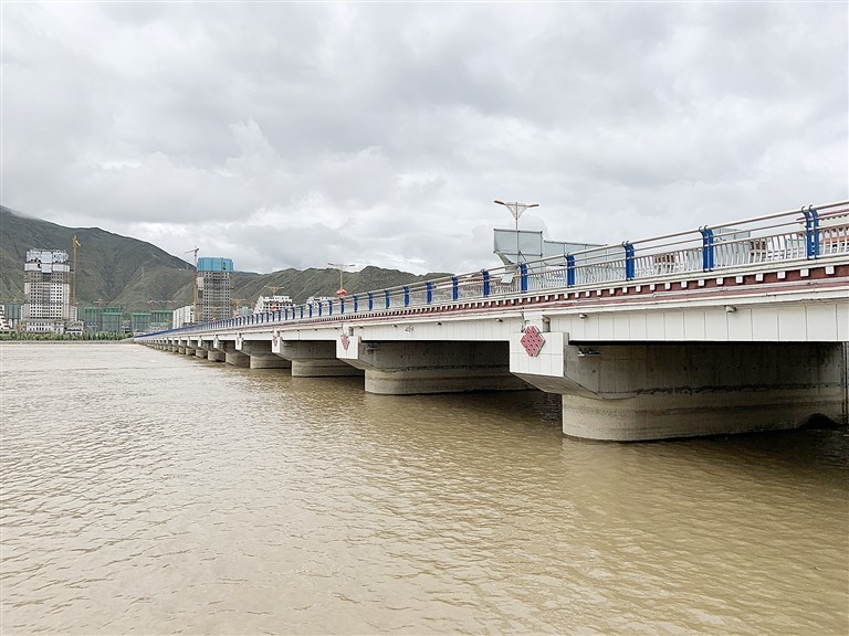 liy07848_s.jpg