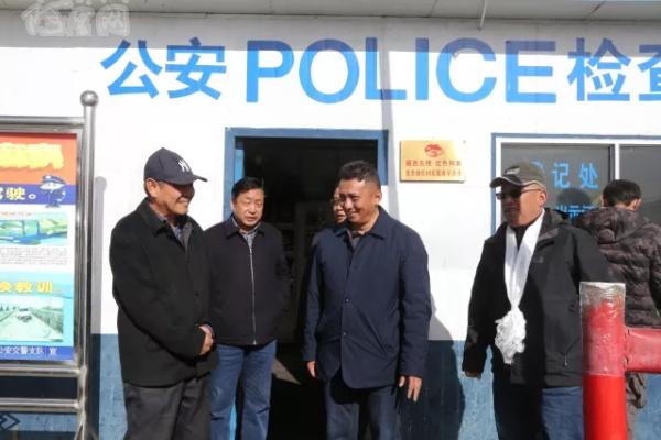 丹增朗杰副主任一行自治区维稳督导组赴噶尔县督导检查维稳工作